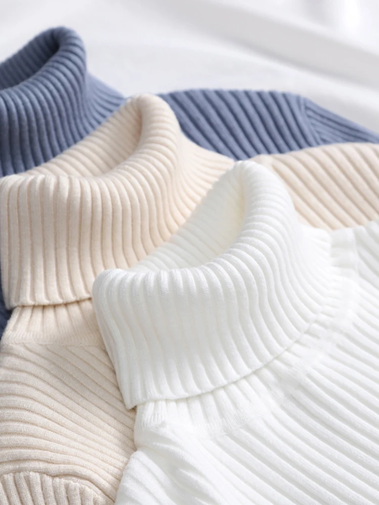 

Женский свитер-водолазка из мягкого кашемира, на зиму