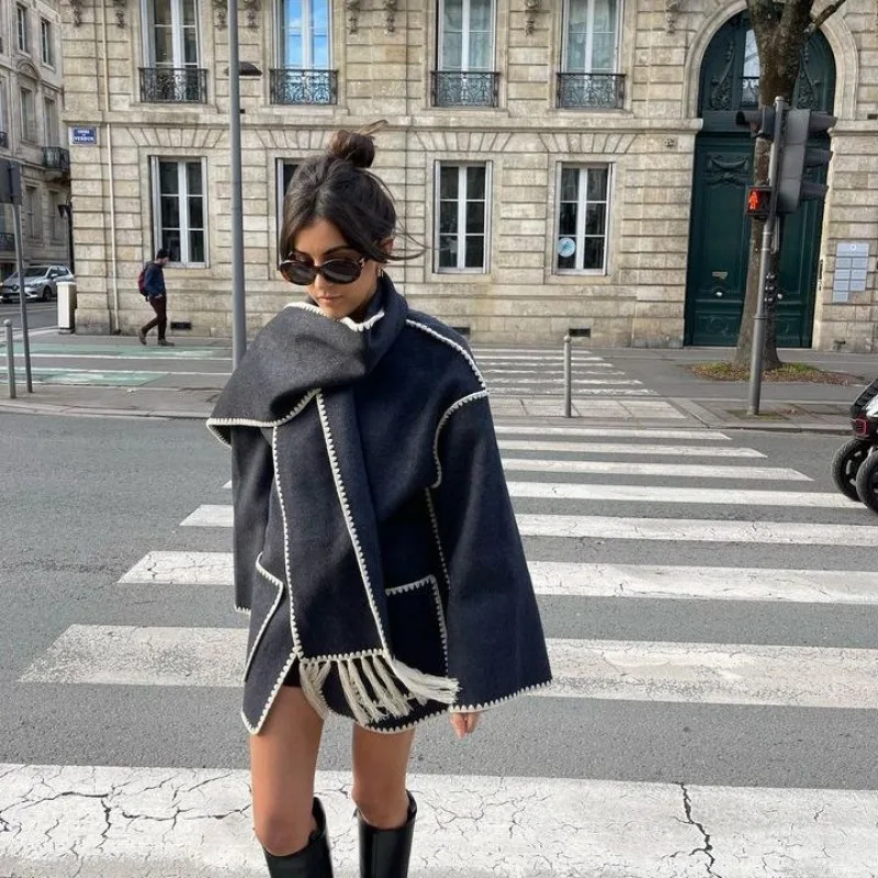 Fashion Tweed Jacket Autumn Women Coat with Scarf Long Sleeve Pocket Outerwear Single-breasted Quilted Warm Loose Coat Tassel