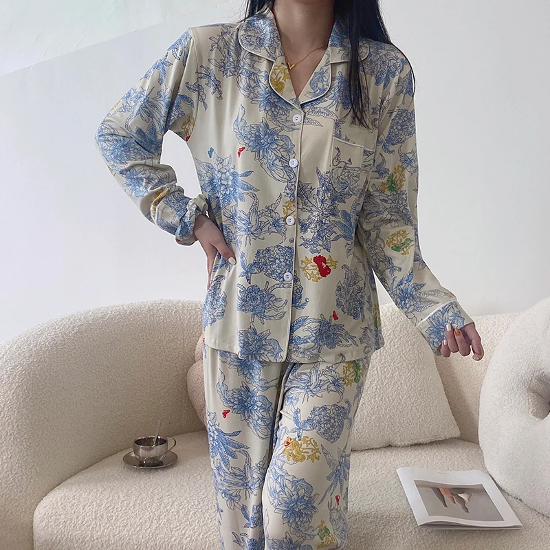 Casual cardigan lapel pajamas women's cotton like long sleeved new spring and autumn oil painting large size home clothes suit