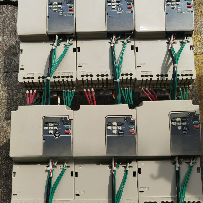 

GA500 inverter 7.5 kW/5.5 kW, 11 kW/7.5