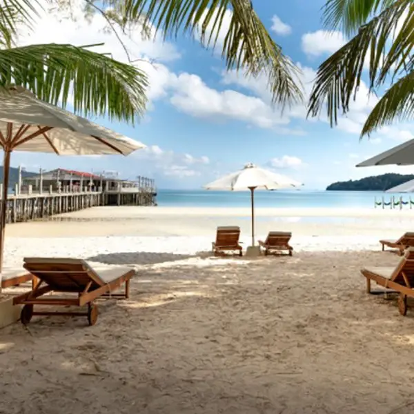 Knowing me streetwear Store