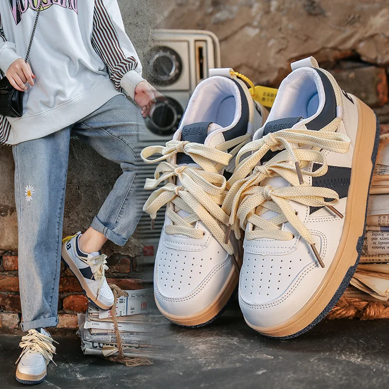 Classics Sneakers Women Shoes New Casual Loafers Low-top Flats Sports Shoes Student Shoes Unisex Ladies Fashion Vulcanize Shoes