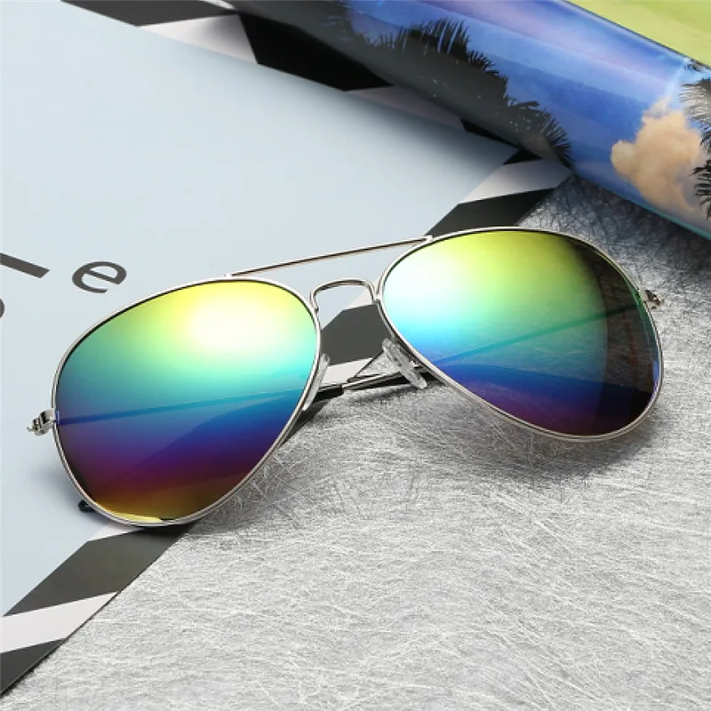 

Classic Sunglasses Sunglass Lightweight Men Women Driving Glasses Black Sunglasses Popular Retro Men Summer Style Sun Glasses