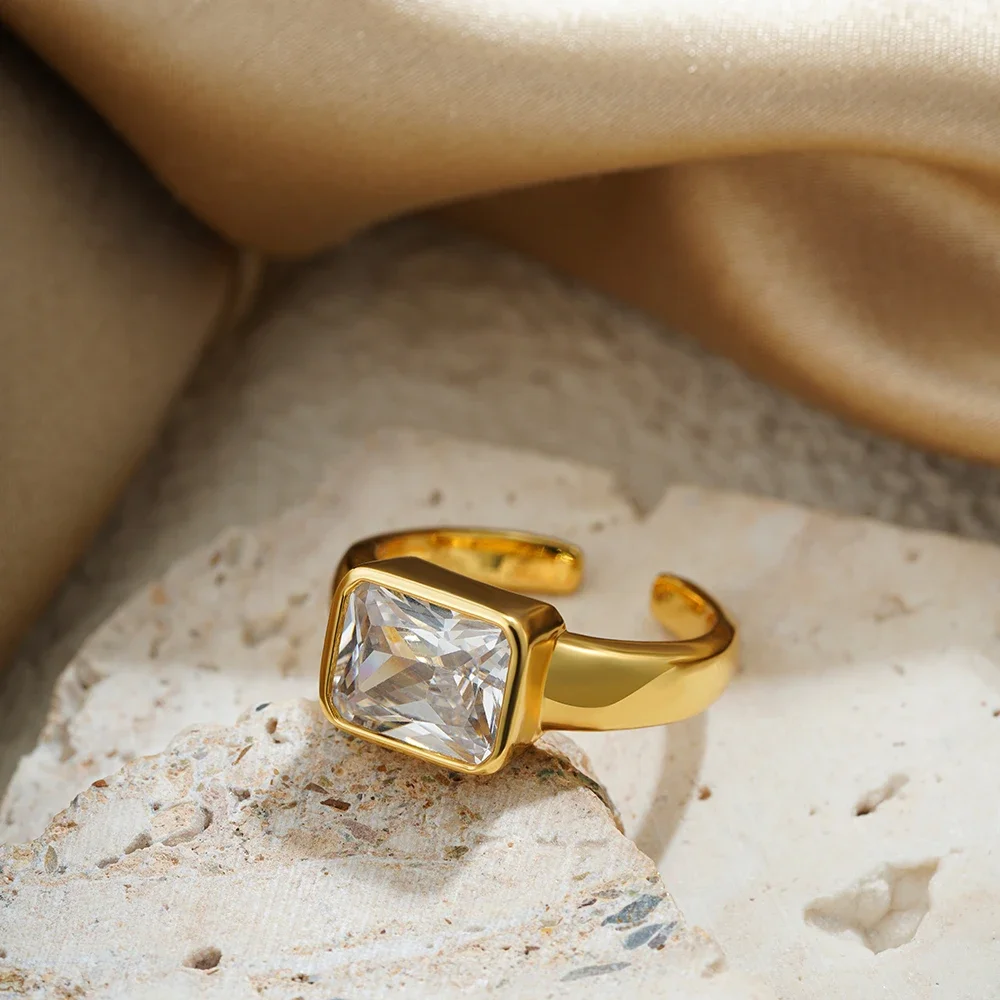 French Chic Three Layer Metal Opening Shiny Zircon Wedding Rings for Women Transparent Oval Crystal Ring Light Luxury Jewelry