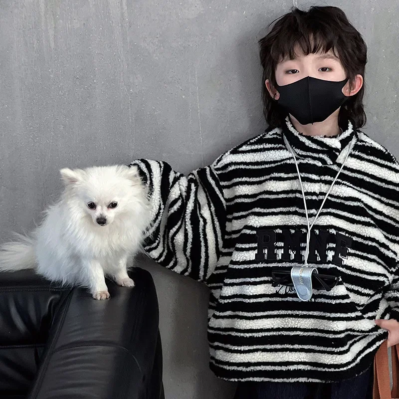 

2024 Winter New Children's Wear Plush Lamb Velvet Trendy Top Thickened Children's Coat Retro Coffee Winter Children's Top