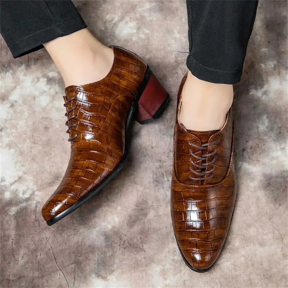 Tacchi Medi Con Tacco Medio Mocassini Da Uomo Con Tacco Scarpe Eleganti Bianche Scarpe Da Ginnastica Da Allenamento Ed Esercizio Da Uomo Collegamento 