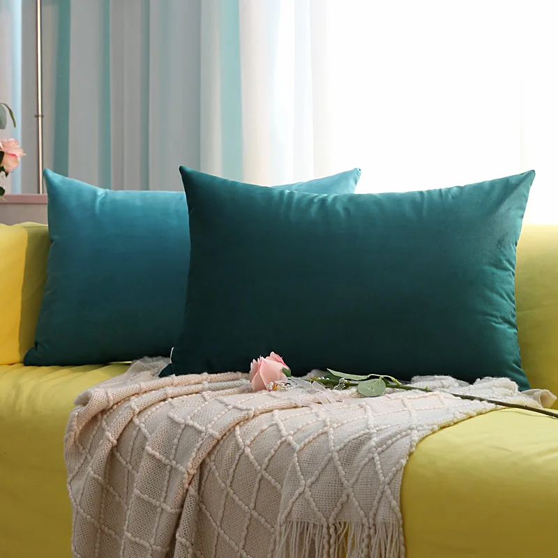 Luxurious Soft Velvet Plaid Cushion Covers for Living Room Decor - 30x50 cm