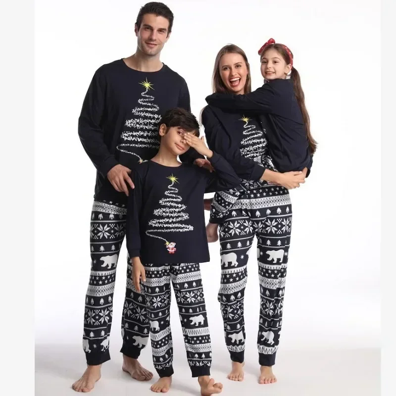 thumbnail image 5 of Conjunto de pijamas navideños familiares para papá, mamá y niños, conjuntos a juego, ropa de dormir, camisetas rojas y azul marino, pantalones, mamelucos, regalos de Navidad C2445, 5 of 5