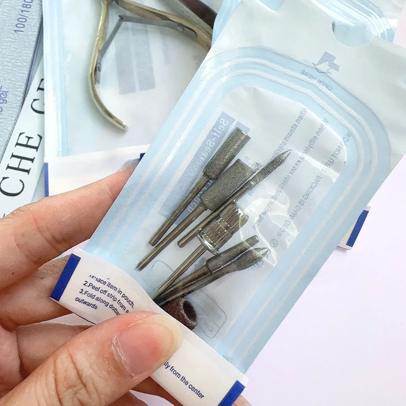 50/100 Pcs Disposable Nail Disinfection Bag Self-sealing Bag Storage Sealed Bag Toolkit Dead Skin Scissors Tweezers Dust Brush 2