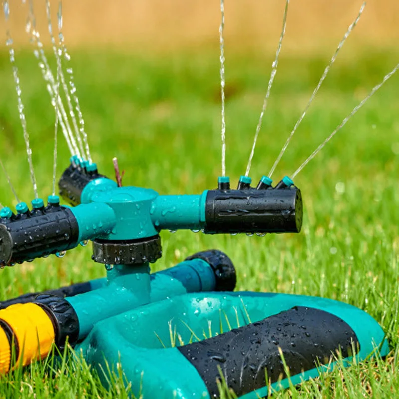 

Автоматический разбрызгиватель для сада и газона, вращающийся на 360 градусов