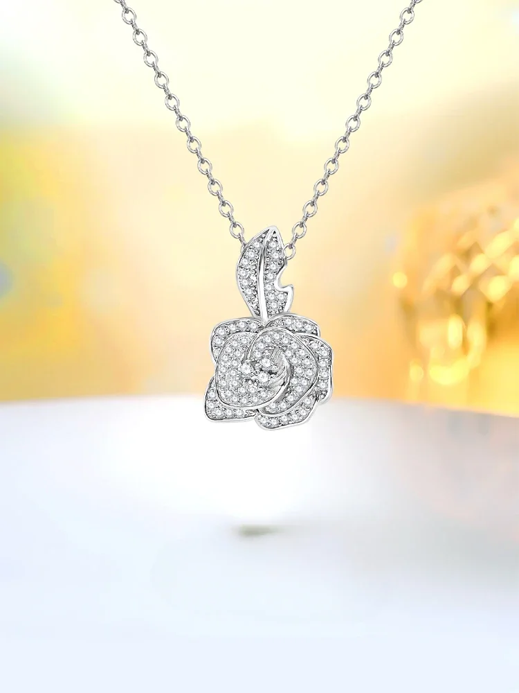 

Модная Роза Desire 925 Серебряный Универсальный кулон с высокоуглеродистыми бриллиантами для ретро и передового чувства