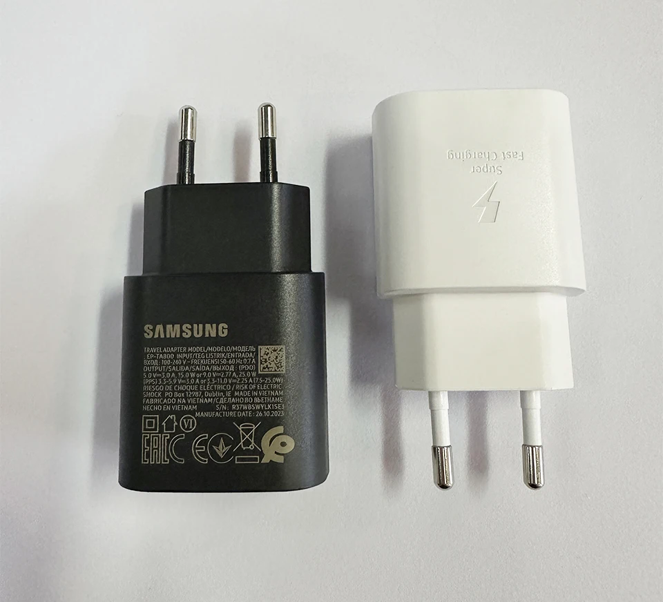 SAMSUNG 25W USB-C PD Fast Charging Adapter