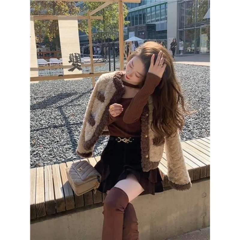 Faux Lamb Wool Short Coat Women Streetwear O-neck Single-breasted Warm Jacket Faux Fur Coat Jacket Thick Long Sleeve Korean Chic