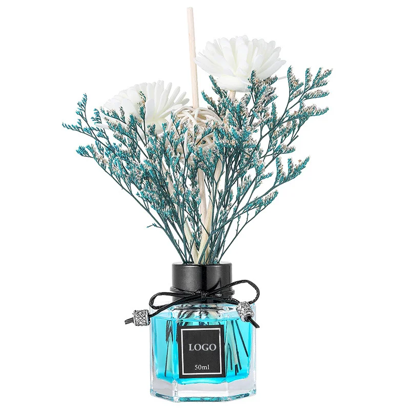 50ml Doğal Kurutulmuş Çiçekli Reed Difüzör Lüks Ev Dekoru Uçucu Yağ Aromalı Parfüm Yatıştırıcı Bir Atmosfer Yaratmak İçin