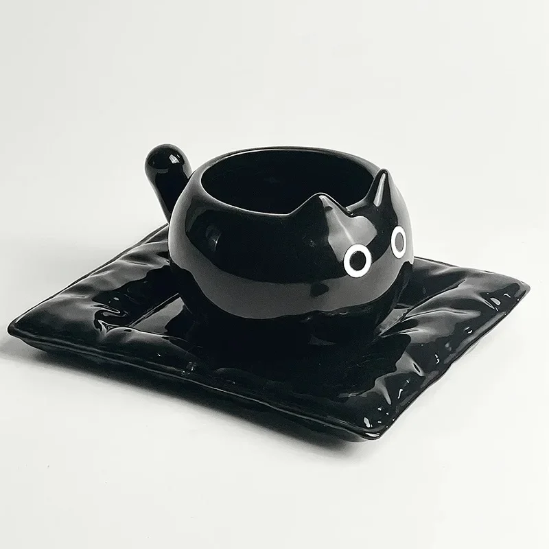 Black kitten mat
