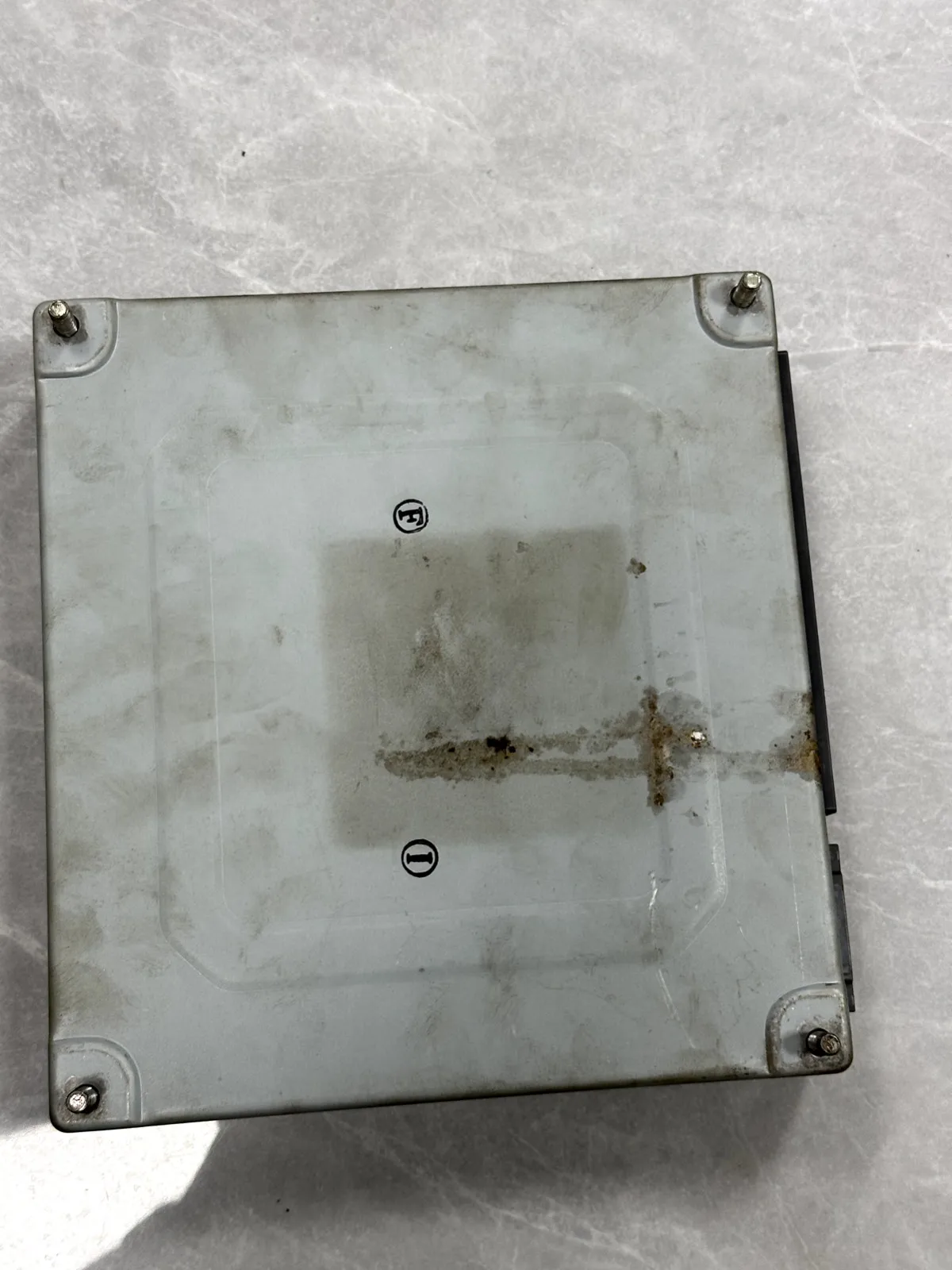 미쓰비시 후소 트럭 6M70 6M70T3 엔진 ECU ME358400 중고품