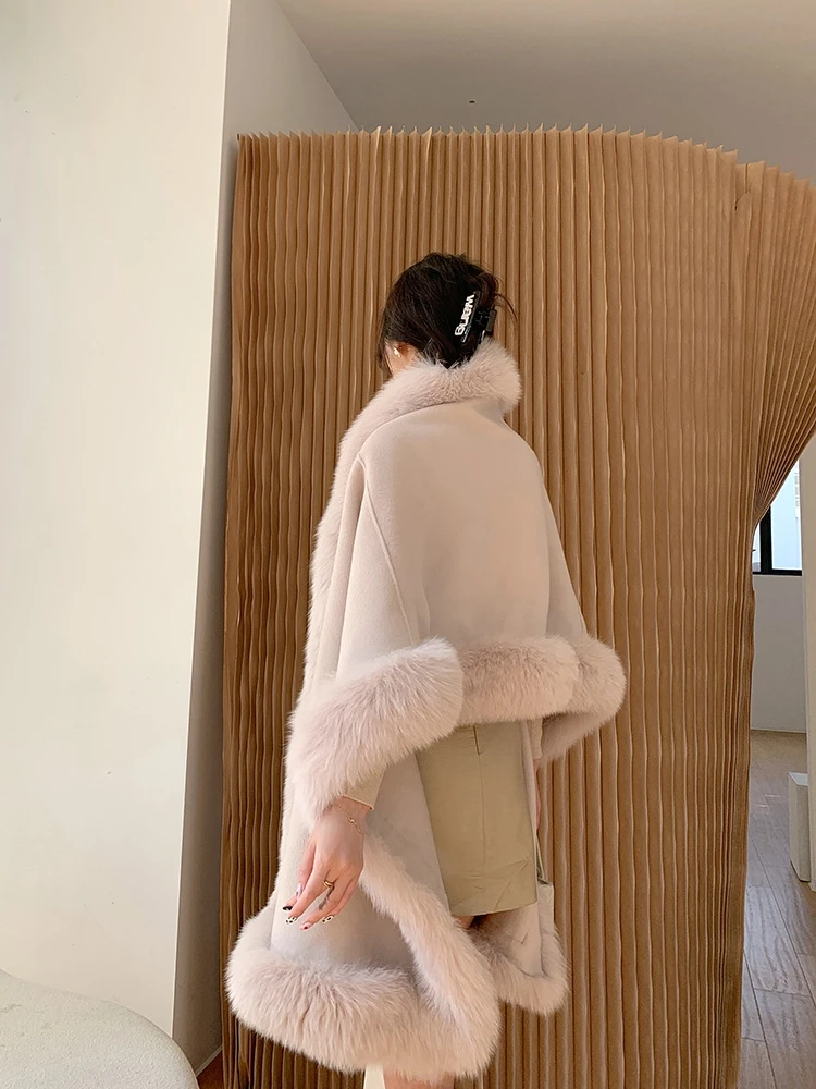 Рисунок 4 - Большой женский роскошный зимний