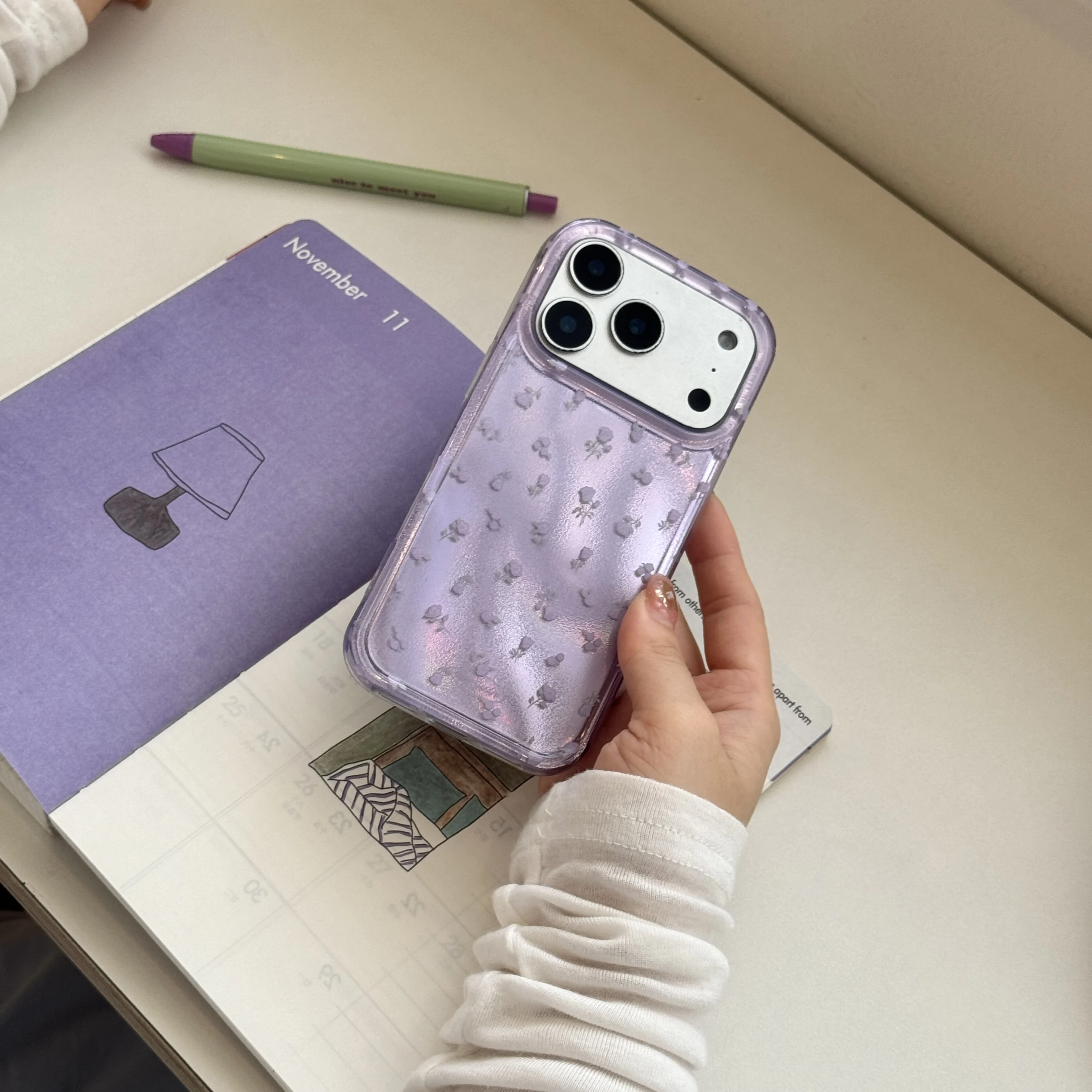 Luxury Fashion Purple Floral Pattern Glossy Protective Phone Case Cover
