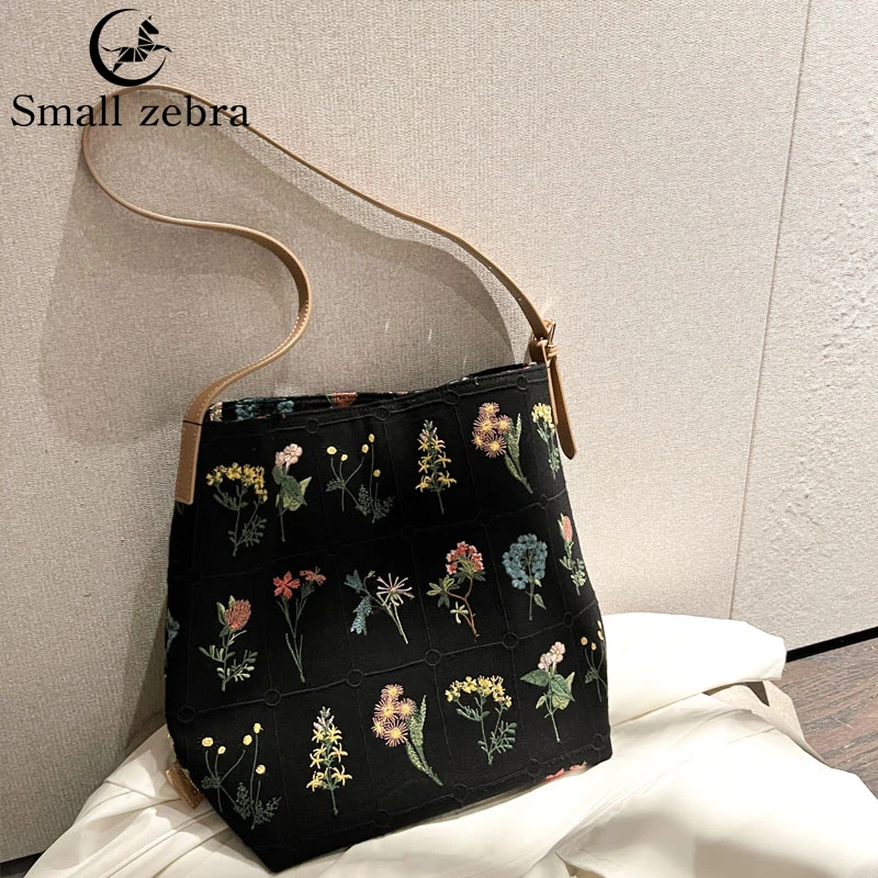 2022 New Arrival Spring All Things Grow Tote Bag Women'S Canvas Crossbody Shopping Bag Large-Capacity Shoulder Messenger Bag