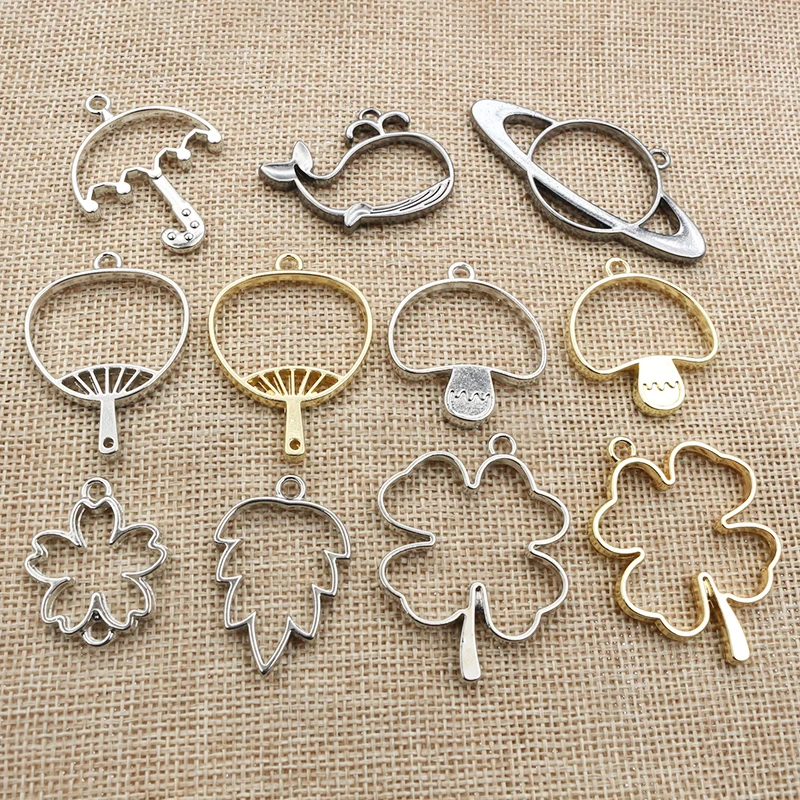 10 Stück Geometrisches hohles Metall UV-Harz Handwerk Blank Rahmen Lünette Epoxid Anhänger Tablett für DIY Schmuck Halskette Herstellung Zubehör