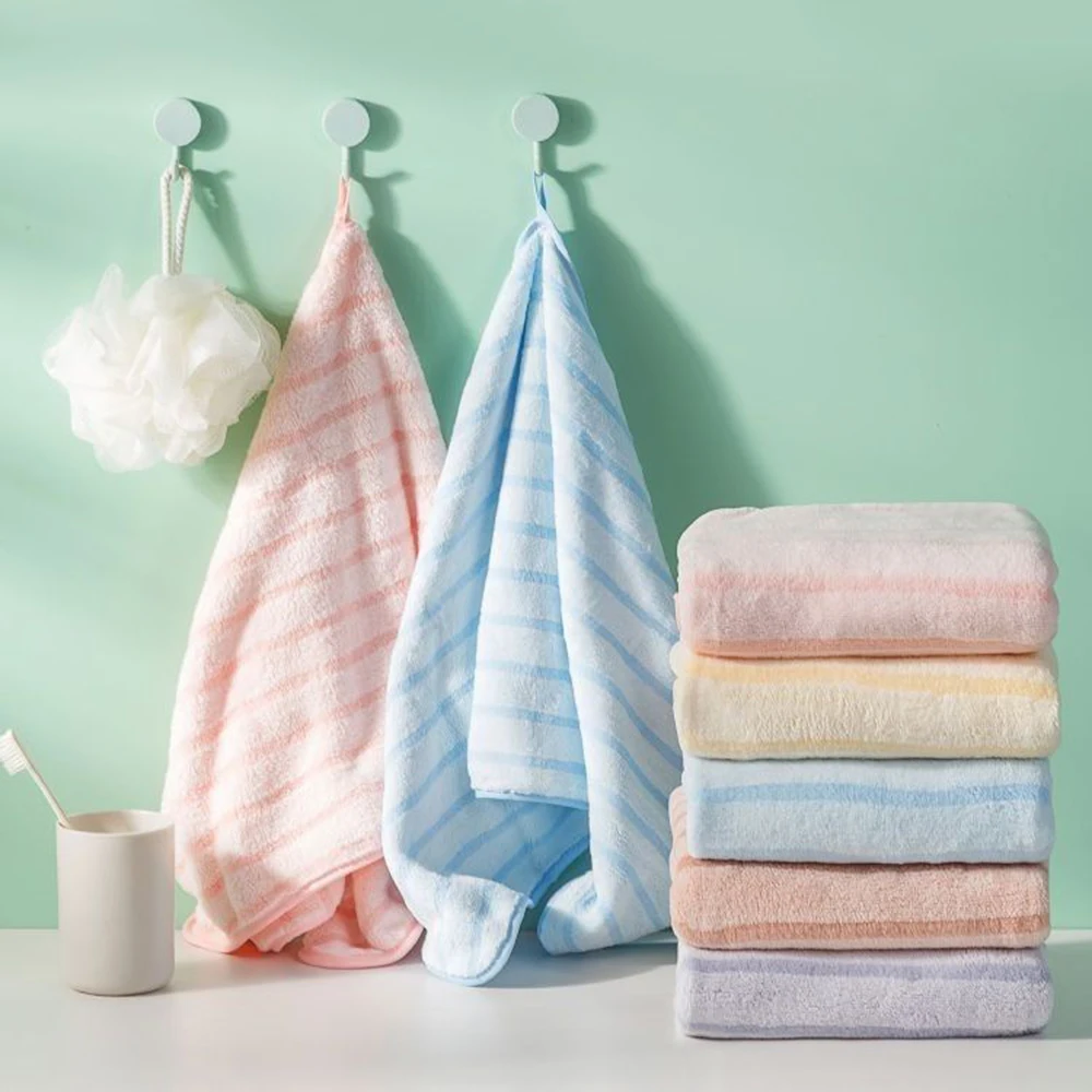 

35*75cm Stripe Towel Coral Fleece Face Towel Gift Towel Non-fading Absorbent Washcloth With A Hanging Rope Design Bathroom