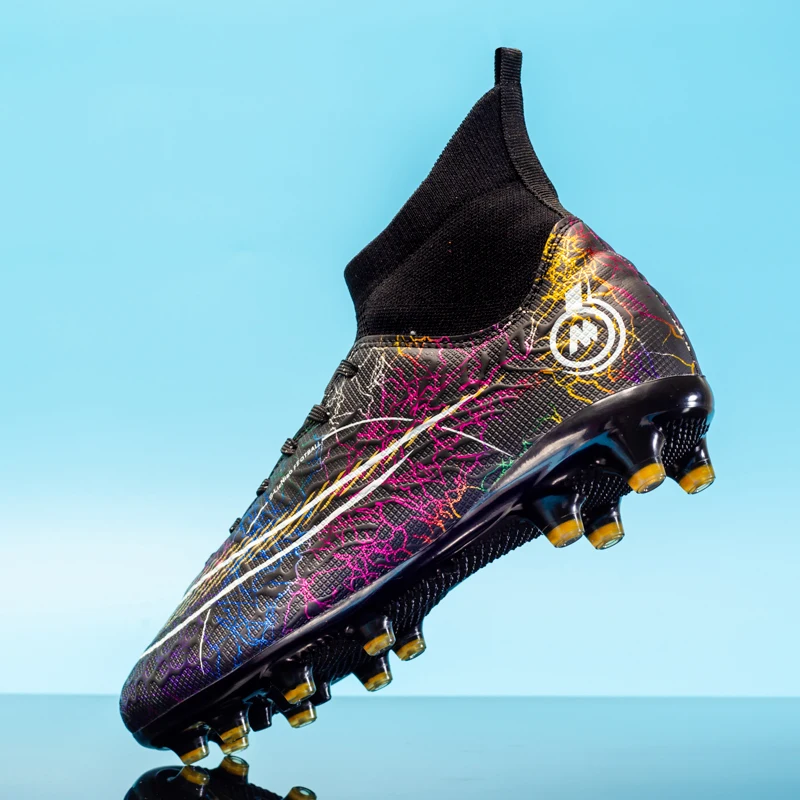 Men Soccer Shoes Kids Football Boots Women Professional Soccer Cleats Antiskid Chaussure Football TF/FG Outdoor Shoes