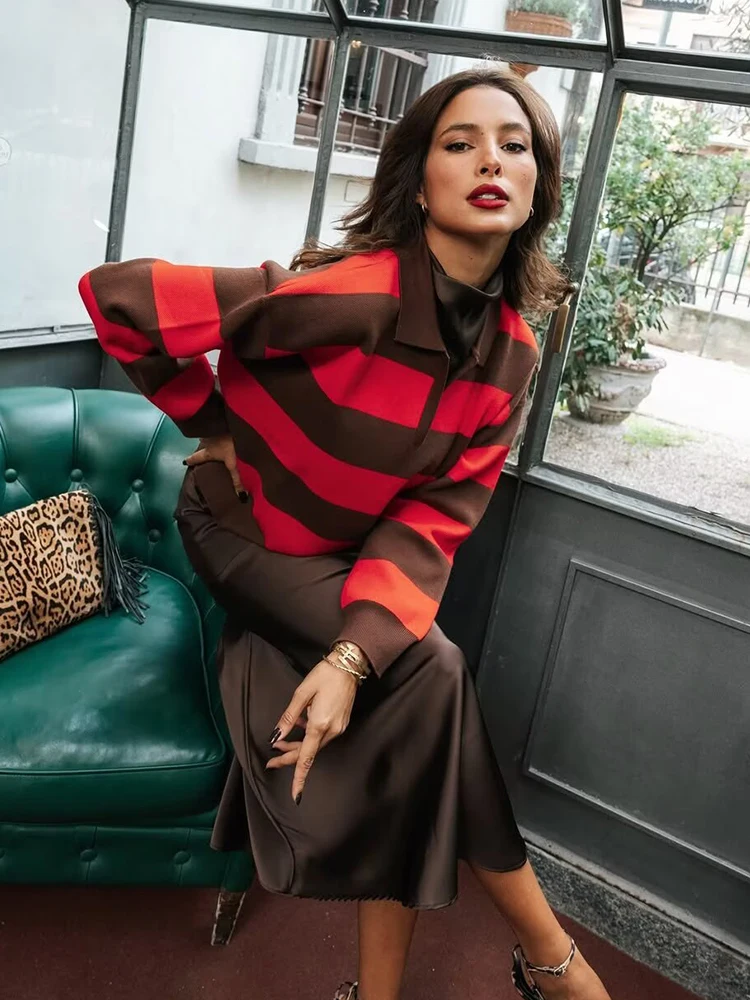 2025 Autumn High Street Chic Women Fashion Striped Knitted Sweater Women Long Sleeve Vintage Style Casual Pullover Tops