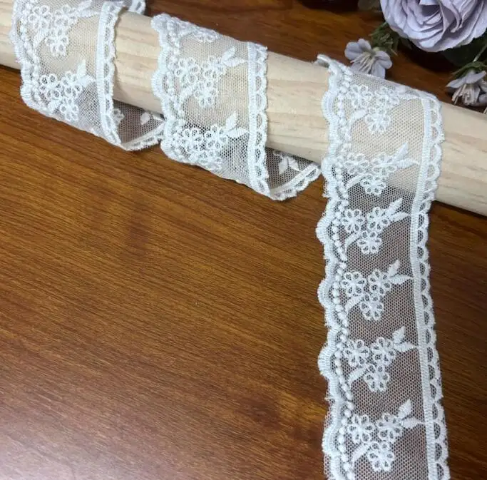 4cm Width Hot Exquisite Cotton Sewing Accessories 5 Meters Embroidered Lace Edge Trim