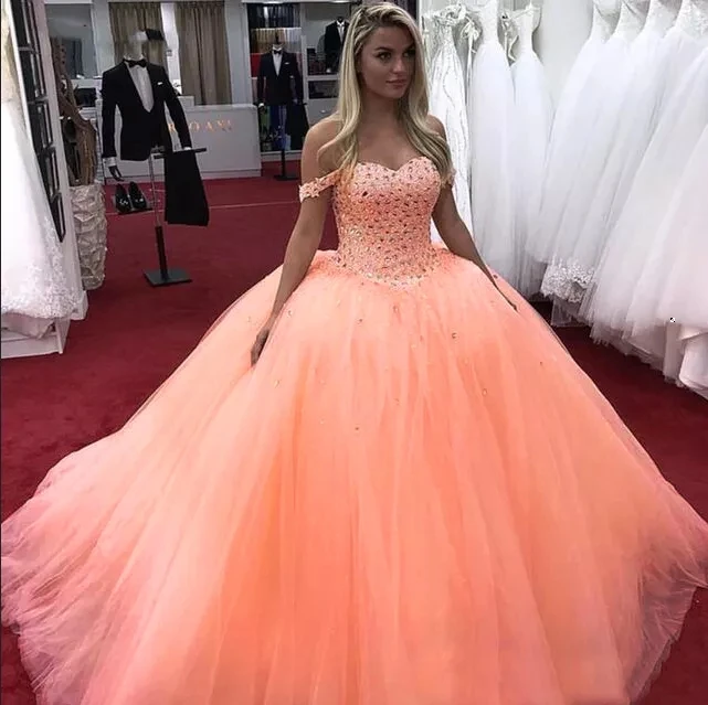 

ANGELSBRIDEP Sweetheart Ball Gown Quinceanera Dresses Sexy Off-Shoulder Tulle Crystal Sparkly Cinderella Princess Gowns Hot Sale