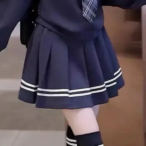 Navy blue new skirt + double white stripes