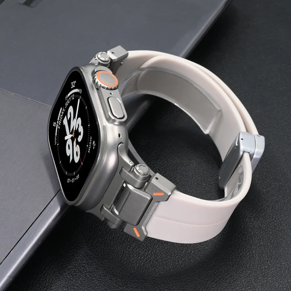 Silicone Loop Strap for Apple Watch Ultra 2 49mm 10 46mm Sports Magnetic Bracelet for iWatch Series 9 8 7 45mm 6 5 SE 44mm Band