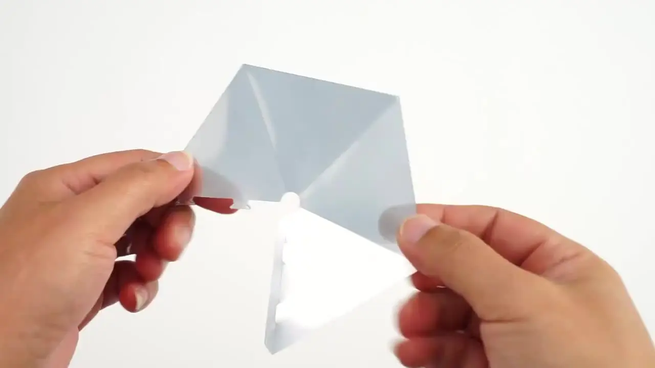 3D Hologramm-Projektor Fürs Smartphone – Mini Pyramide, Einfach & Portabel