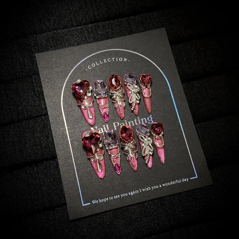 새로운 10개입 수제 웨어러블 가짜 손톱 패치, 고급스러운 느낌의 겨울 로즈 레드 캣아이 네일 아트 화이트 럭셔리 프레스온 네일