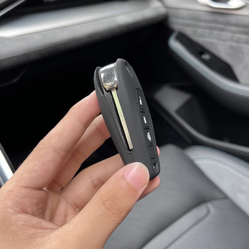 Silicone car key fob cover case protect skin set sleeve For Chevrolet Cruze Spark Onix Volt Aveo flip folding Remote Accessories key case,key case cover