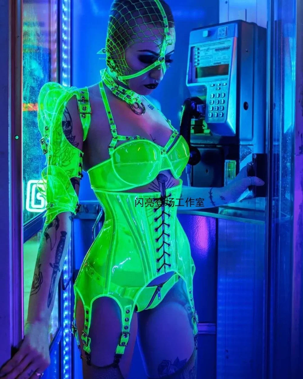 

Future Technology Costumes Nightclub Bar Sexy Fluorescent Green Bikini Girdle Female Singer Ds Party Halloween Clothes