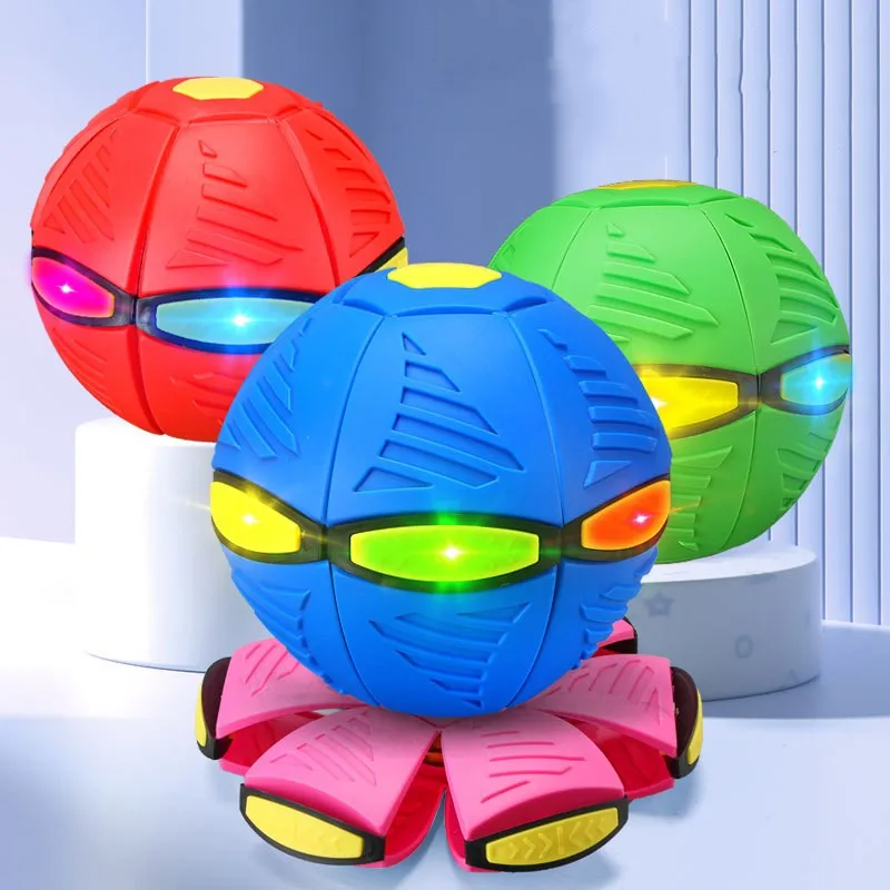 Flying UFO Flat Throw Disc Ball avec lumière LED, Magic Ball Toy