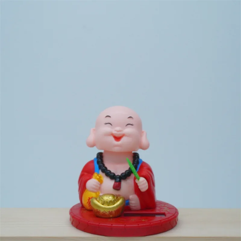 New Cute Little Monk Car Solar Toys Creative Little Monk Shaking Head Nodding Car Center Console Knock Wood Fish Decoratives