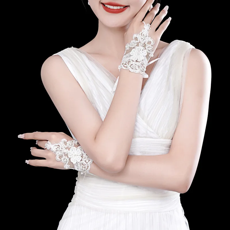 Beaded Lace Short Bridal Gloves Fingerless Wedding Gloves White Ivory Wedding Accessories Veu De Noiva for Women lace gloves wedding dress gloves wedding sleeve accessories