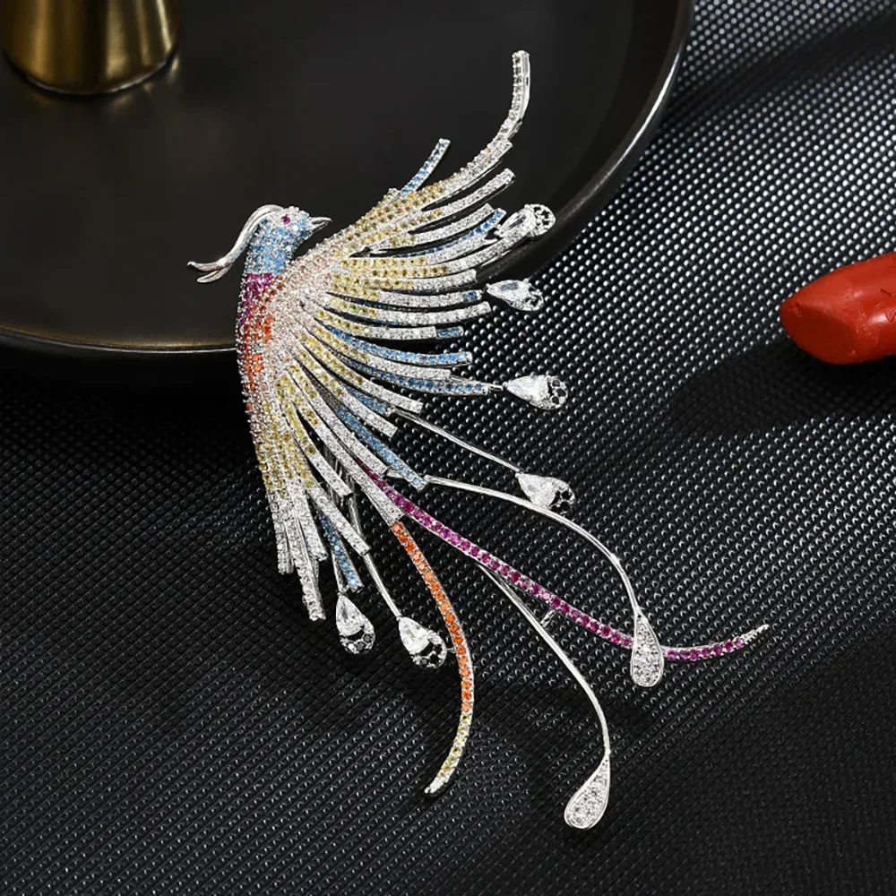 Noble Long Tail Phoenix Brooch Rhinestone Phoenix Crystal Pins Exquisite Color Painted Oil Suit Accessories Jewelry Gift