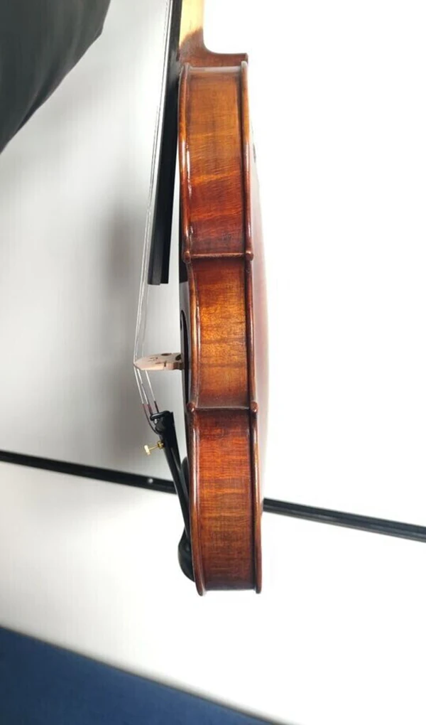 4/4 handmade violin carved JOSEPH GUARNERIUS 1742 pattern on back with case