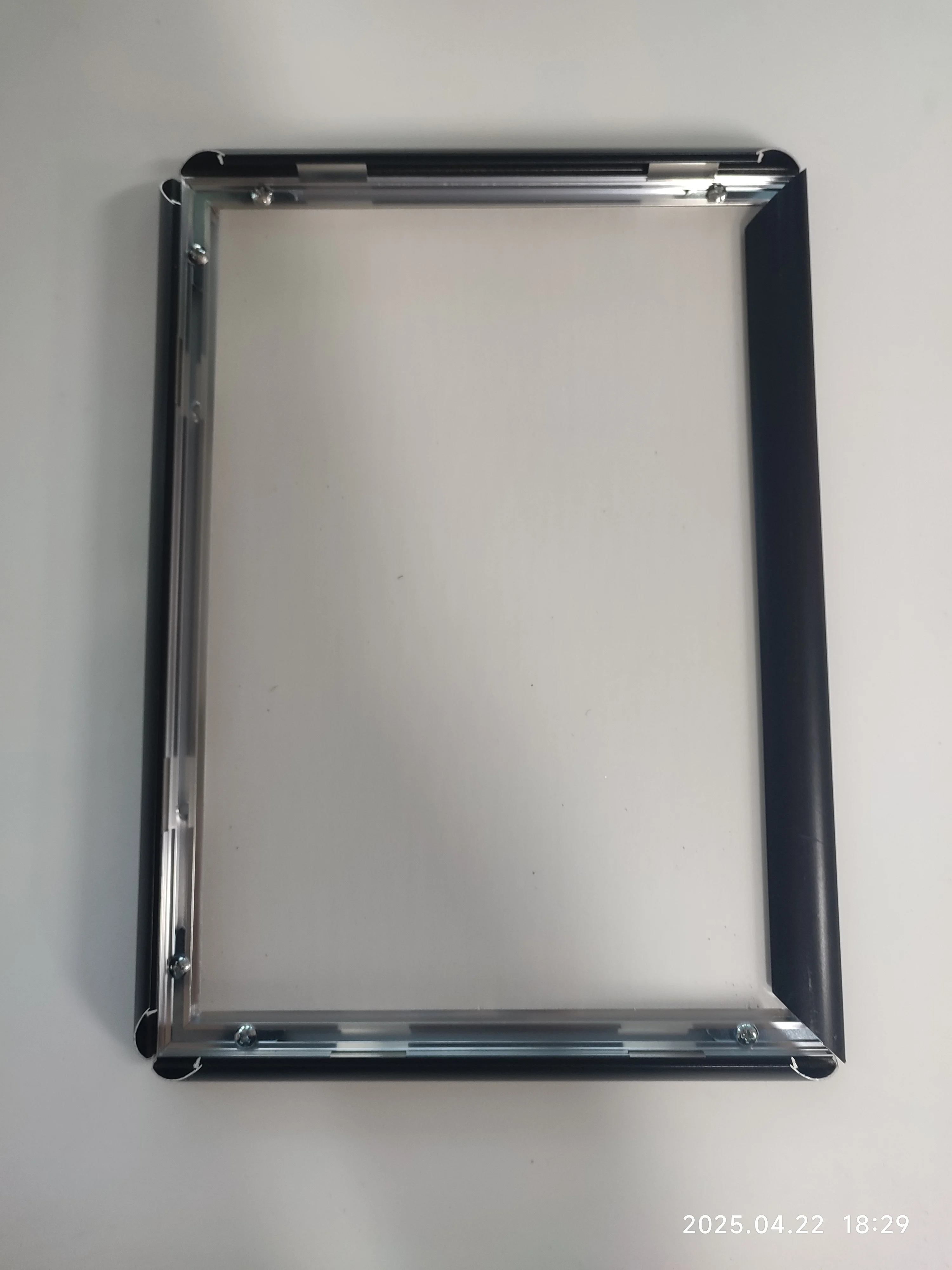 Aluminum alloy advertising frame poster frame, front open design for changing content more conveniently and quickly