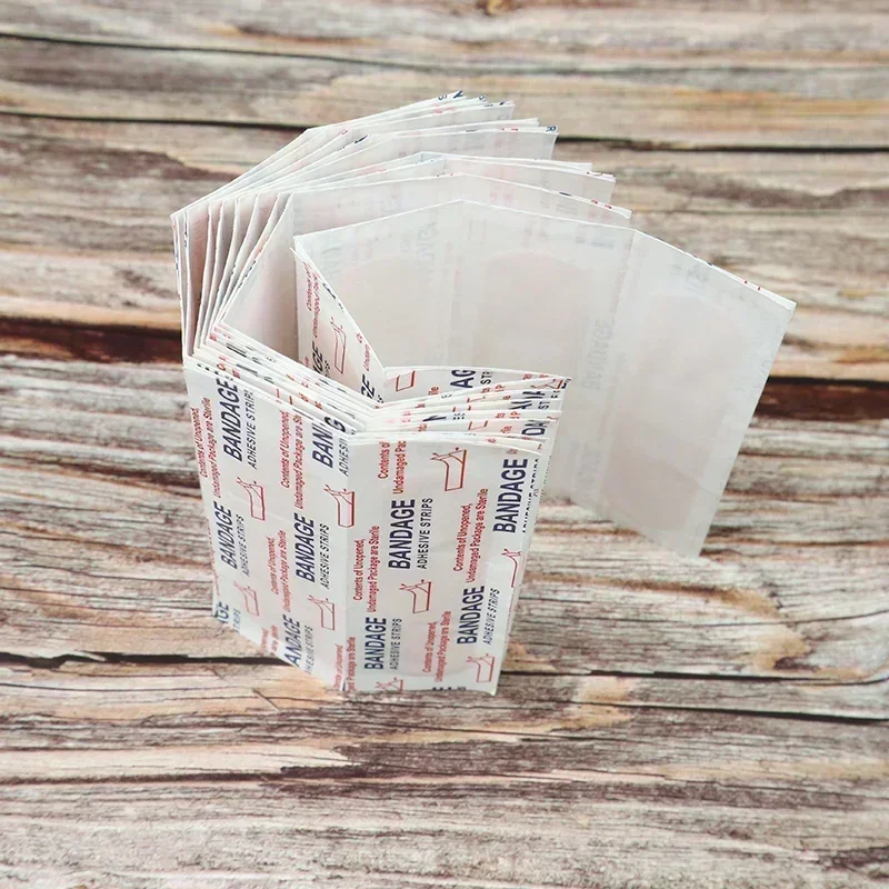 Band-Aids Cushion Adhesive Waterproof Breathable Plaster Wound Hemostasis Sticker Band First Aid Bandage Medical Gauze
