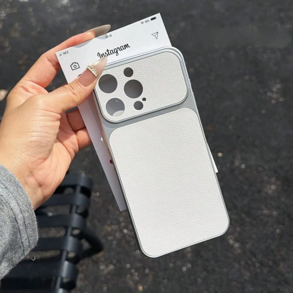 Protective Case for iPhone thumbnail 4