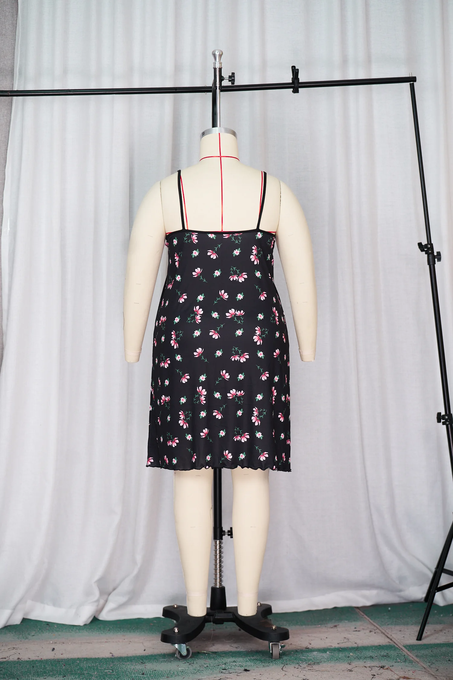 Medium to large-sized women's sleepwear dress, new milk silk sleepwear dress, casual home wear, large-sized women's sleepwear dr