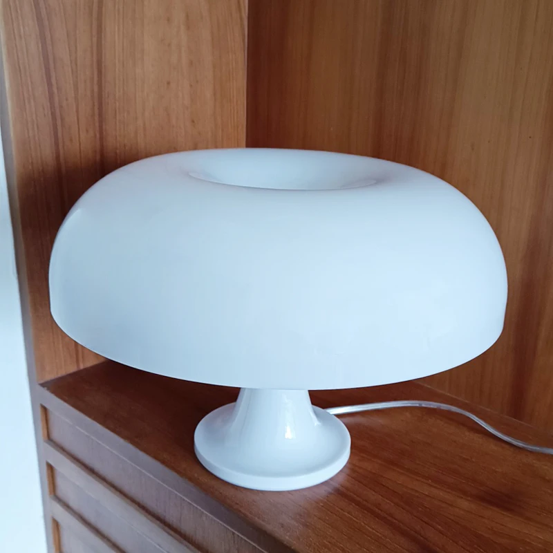Modern minimalist LED orange White mushroom table lamp led night lamp table lamp imported from Italy designer bedroom bedside table lamps