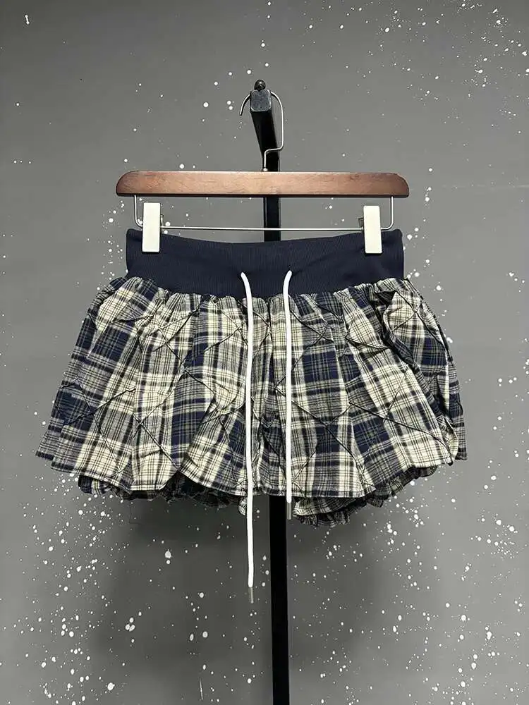 Description Picture 5 of itemDEAT Fashion Women's Lapel Contrast Color Causal T-shirts Female Trendy Drawstring Plaid Short Skirts Spring New Arrival 33A2680