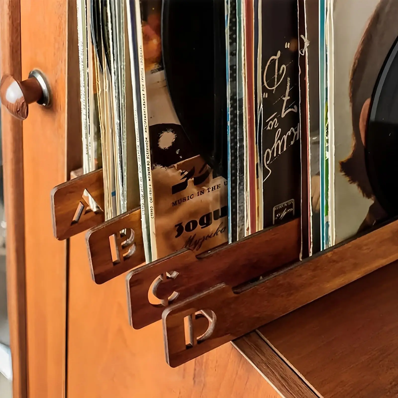 알파벳 A-Z 책갈피 나무 레코드 분배기, 레코드 거치대 정리함 가이드, 앨범 CD DVD 미디어 책 선반, 26 개