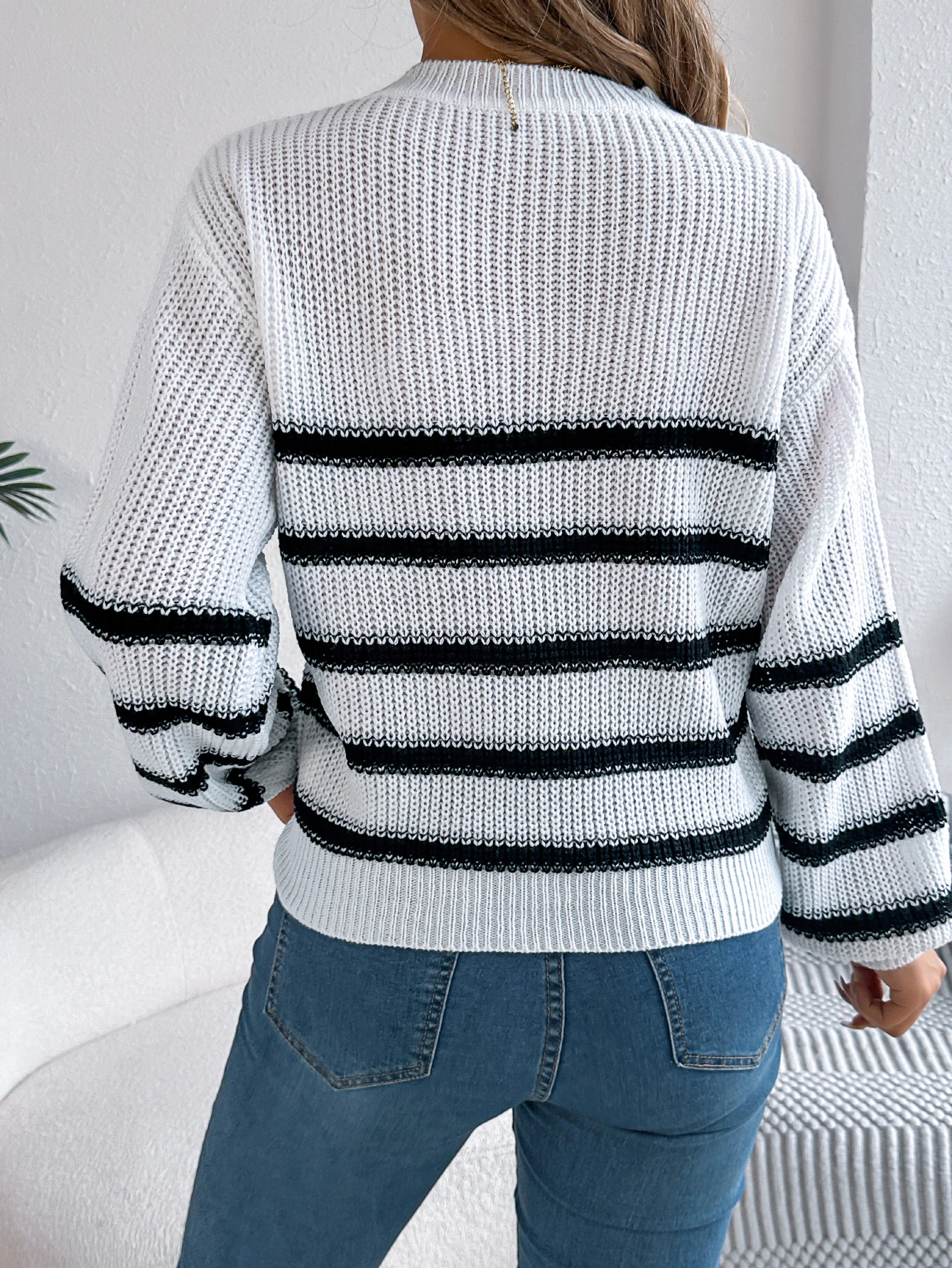 White Striped Knitted Sweater for Women Autumn Winter