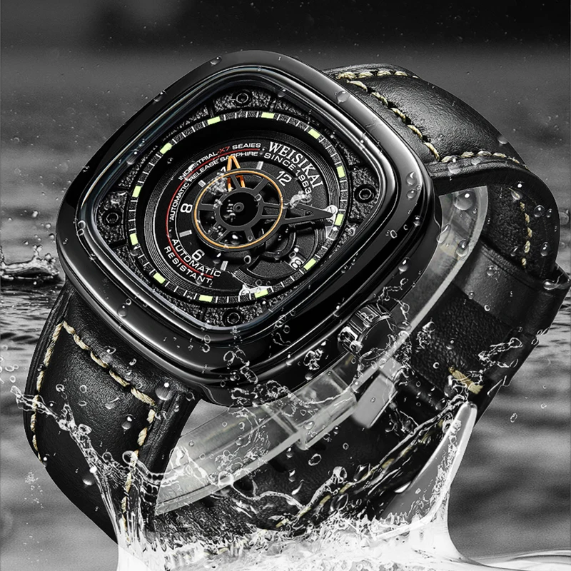 SEVENFRIDAY 腕時計 ブラック スクエア型 SEVENFRIDAY 腕時計 ブラック スクエア型