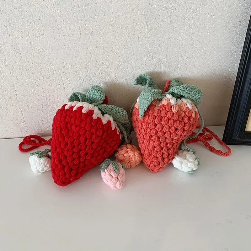 

Cute New Creative Crochet Wool Strawberry Female Bags Original Trendy Small Bucket Crossbody Coin Purse Fashion Women's Bag 2023